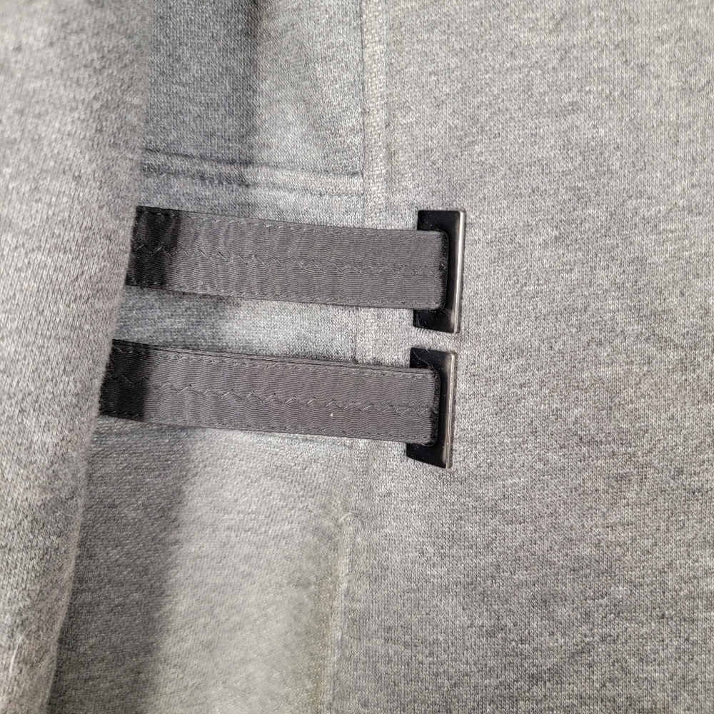 Grey Jacket - Picture 2 of 7